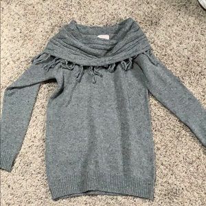 Never worn Forever 21 sweater. Size Small